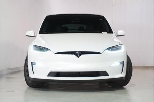 2022 Tesla Model X Plaid Tri Motor All-Wheel Drive