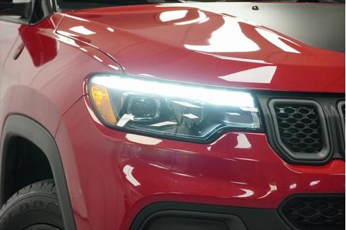2023 Jeep Compass Trailhawk