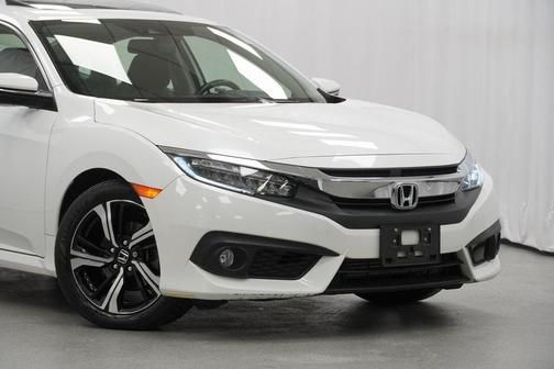 2018 Honda Civic Touring