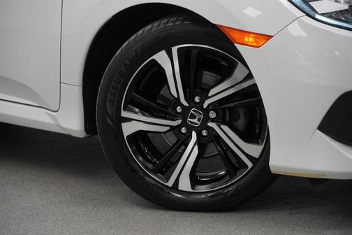 2018 Honda Civic Touring