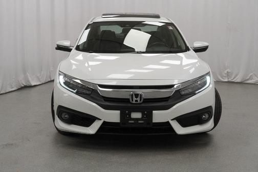 2018 Honda Civic Touring