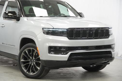 2024 Jeep Grand Wagoneer L Series II 4x4