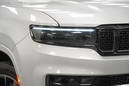 2024 Jeep Grand Wagoneer L Series II 4x4