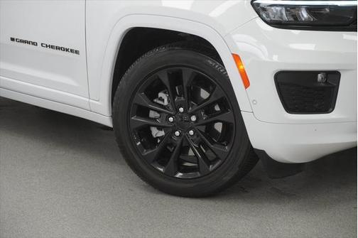 2023 Jeep Grand Cherokee L Overland