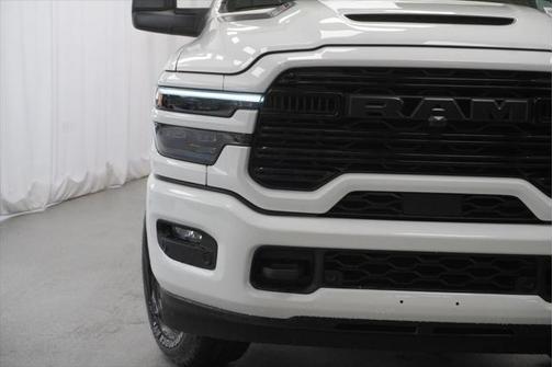 2025 RAM 2500 Laramie Crew Cab 4x4 6'4' Box