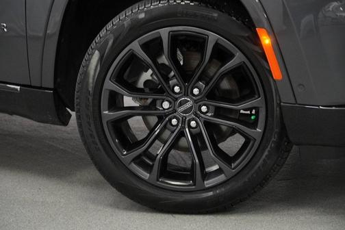 2024 Jeep Grand Wagoneer Series III Obsidian 4x4