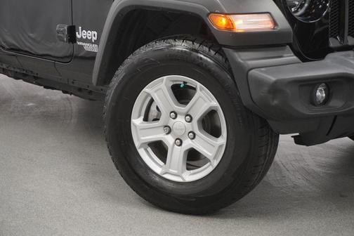 Black Clearcoat 2021 Jeep Wrangler Unlimited Sport