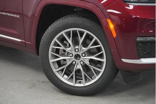 2025 Jeep Grand Cherokee L Summit
