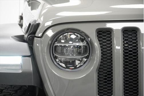 2022 Jeep Wrangler Unlimited High Tide 4x4