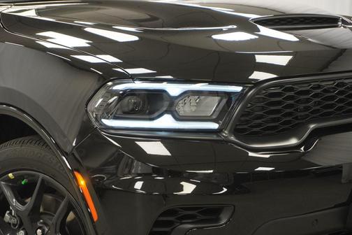 DB Black Clearcoat 2026 Dodge Durango GT Plus