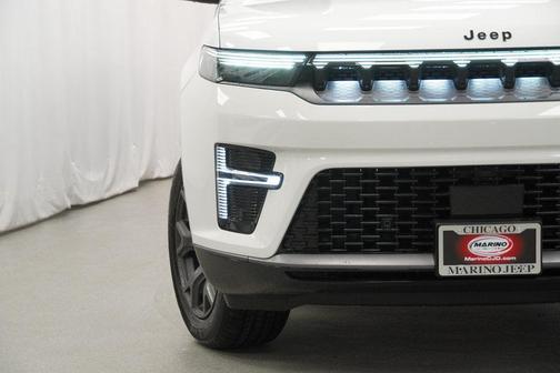 2026 Jeep Grand Wagoneer Limited Altitude 4x4