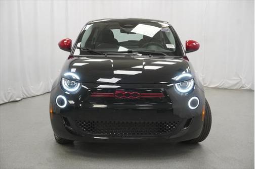 2024 FIAT 500e INSPI(RED) FWD