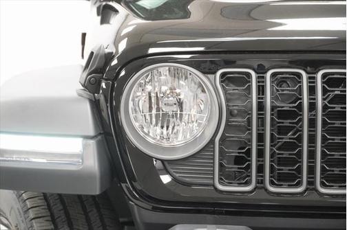 2025 Jeep Wrangler 4xe Sport S