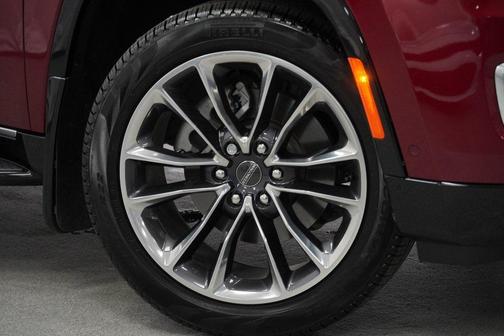 2024 Jeep Wagoneer L Series II 4x4