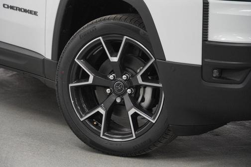 2026 Jeep Cherokee Overland