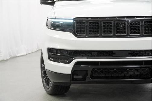 2023 Jeep Grand Wagoneer Series III Obsidian 4x4