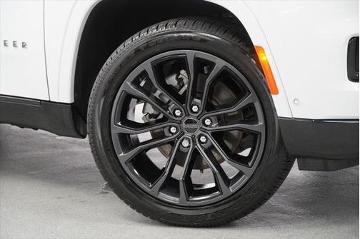 2023 Jeep Grand Wagoneer Series III Obsidian 4x4