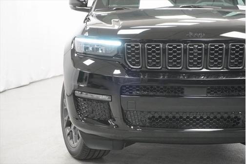 2025 Jeep Grand Cherokee L Summit Reserve