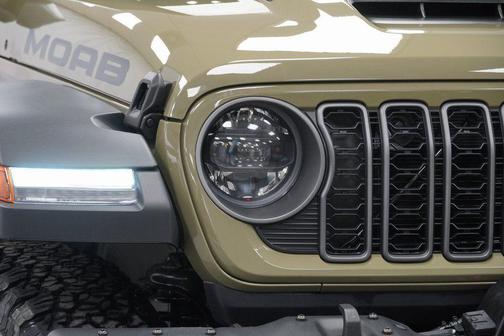 41 2026 Jeep Wrangler 4-Door Moab 392 4x4