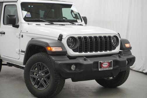 Bright White Clearcoat 2025 Jeep Wrangler Sport S