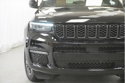 2025 Jeep Grand Cherokee L Summit Reserve