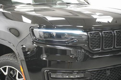 2025 Jeep Wagoneer Series II Overland 4x4