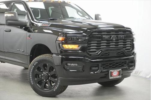 2025 RAM 2500 Big Horn Crew Cab 4x4 6'4' Box