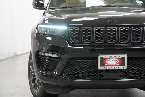 2025 Jeep Grand Cherokee Summit
