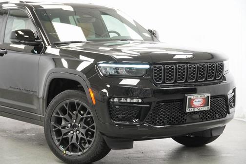 2025 Jeep Grand Cherokee Summit