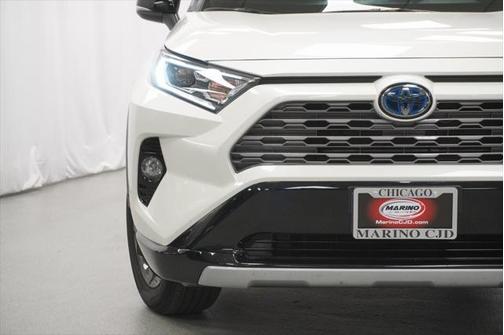 2019 Toyota RAV4 Hybrid SE