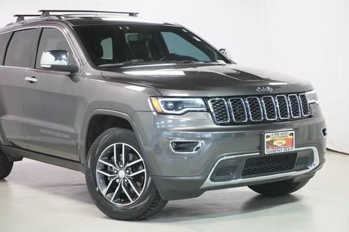 Photo 2 of 42 of 2018 Jeep Grand Cherokee Limited