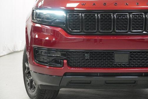 2024 Jeep Wagoneer Series II Carbide