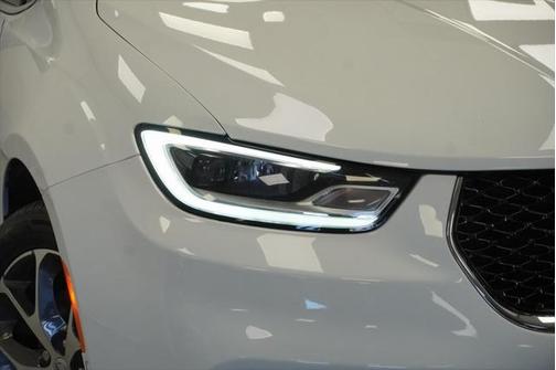 2021 Chrysler Pacifica Limited