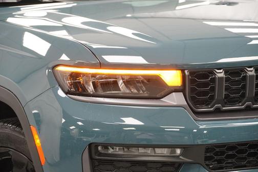 Steel Blue 2026 Jeep Grand Cherokee Limited