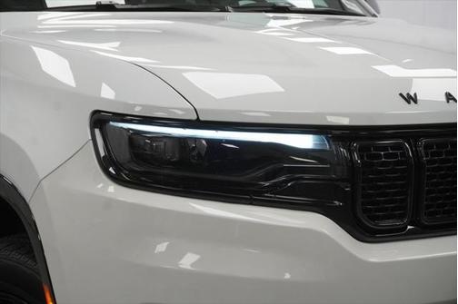 2024 Jeep Wagoneer Series II Carbide 4x4