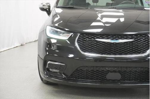 2021 Chrysler Pacifica Hybrid Limited