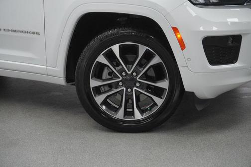 2024 Jeep Grand Cherokee L Overland