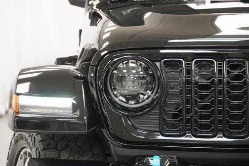 2024 Jeep Wrangler 4xe High Altitude