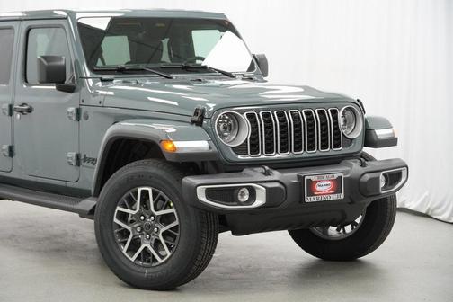 2026 Jeep Wrangler 4-Door Sahara 4x4