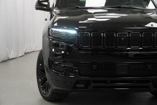 2024 Jeep Wagoneer Series II Carbide 4x4