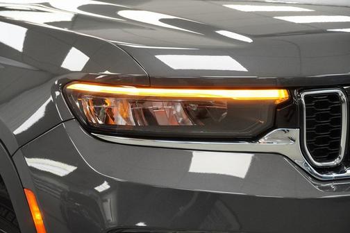 2024 Jeep Grand Cherokee Limited X