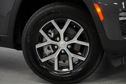 2024 Jeep Grand Cherokee Limited X