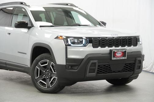 2026 Jeep Cherokee Laredo 4x4