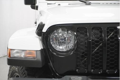 2021 Jeep Gladiator Willys 4x4