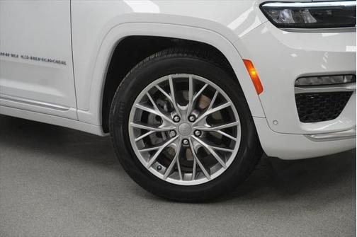 2023 Jeep Grand Cherokee 4xe Summit