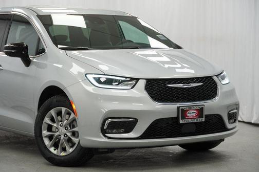 2026 Chrysler Pacifica L