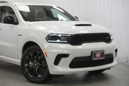 White Knuckle Clearcoat 2023 Dodge Durango R/T AWD