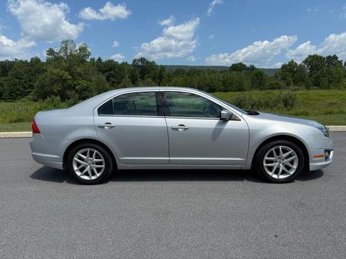 2010 Ford Fusion SEL