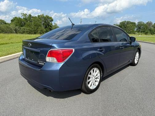 2013 Subaru Impreza 2.0i Premium