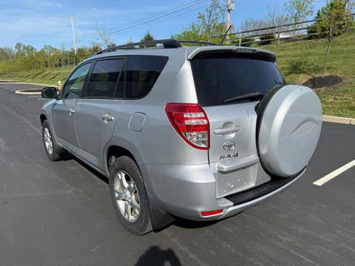 2011 Toyota RAV4 Base